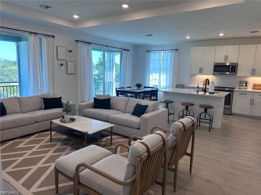 VILLA MAR BONITA BEACH - Residential Lease