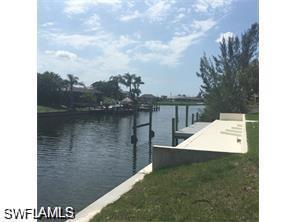 CAPE CORAL - Land