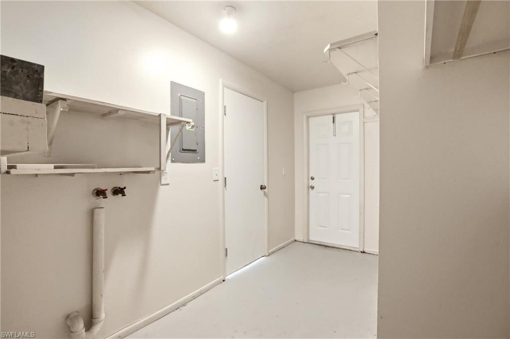 FORT MYERS - Residential Income