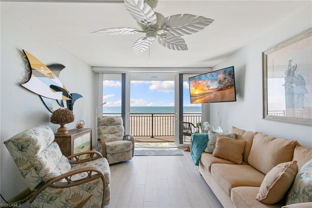 TRADEWINDS APTS OF MARCO ISLAND - Residential