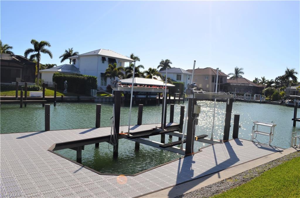 MARCO ISLAND - Residential