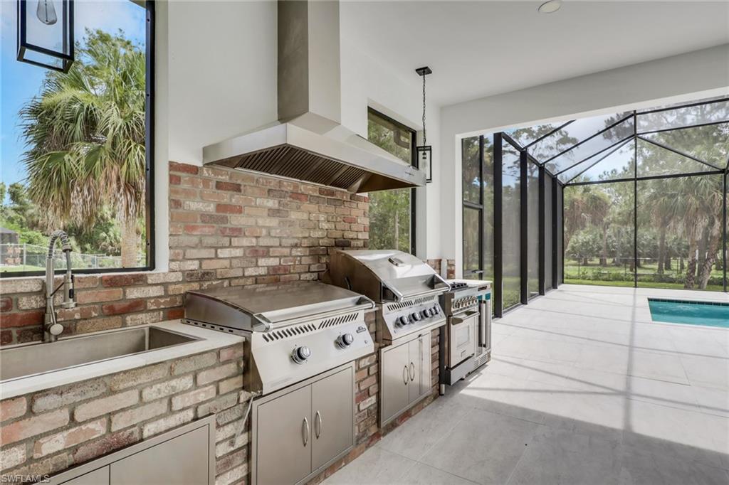 GOLDEN GATE ESTATES - Residential