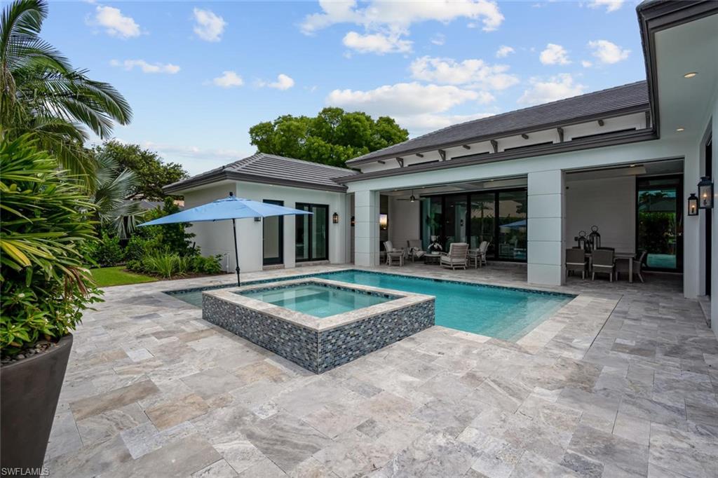 PINECREST AT PELICAN BAY - Residential