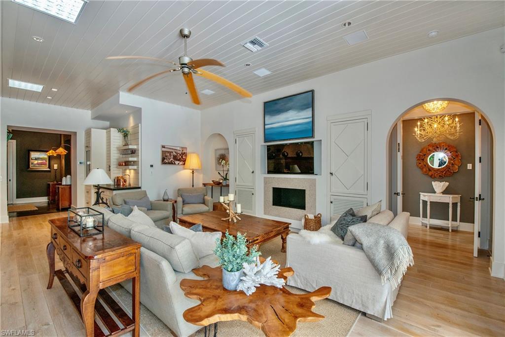 OLDE NAPLES - Residential