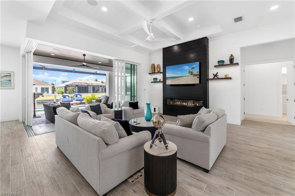 MARCO ISLAND - Residential