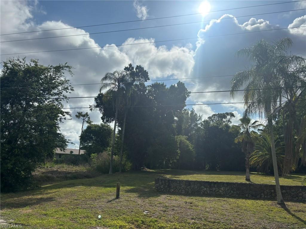SUNCOAST ESTATES UNREC - Land