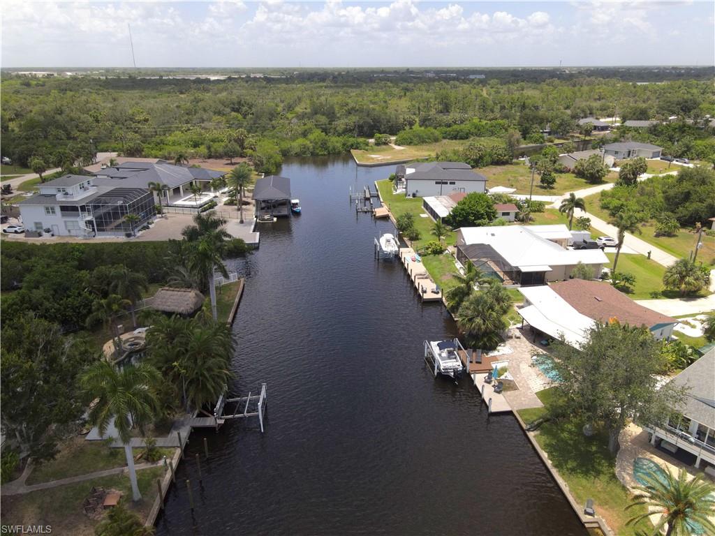 PORT CHARLOTTE - Land
