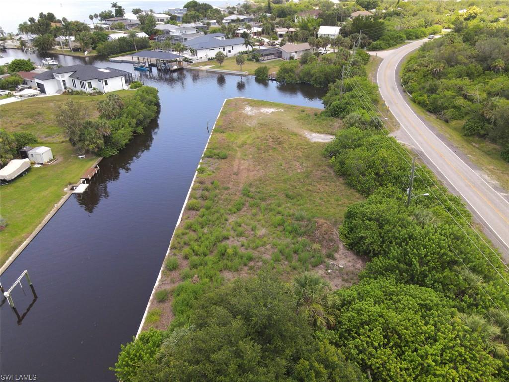 PORT CHARLOTTE - Land