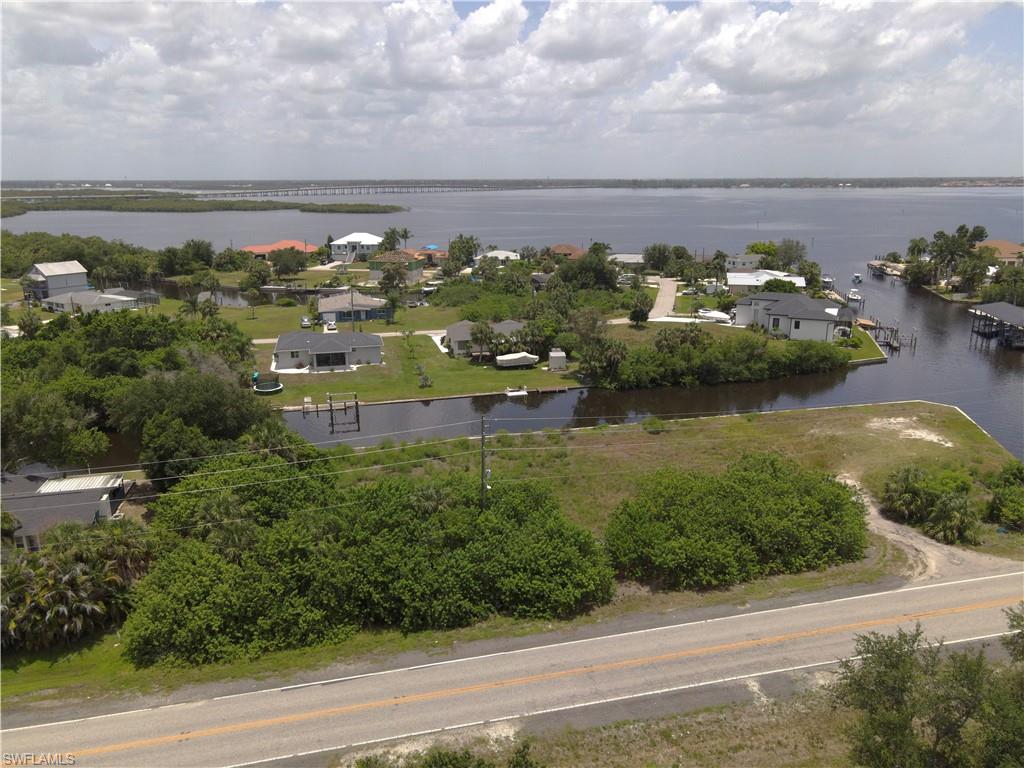 PORT CHARLOTTE - Land