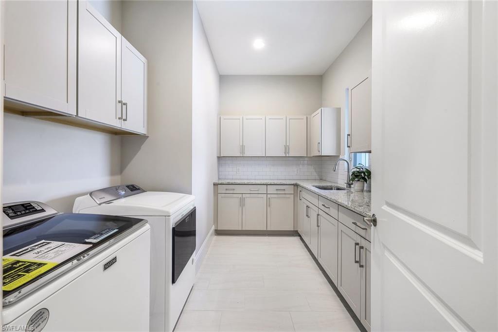 ISLES OF COLLIER PRESERVE - Residential
