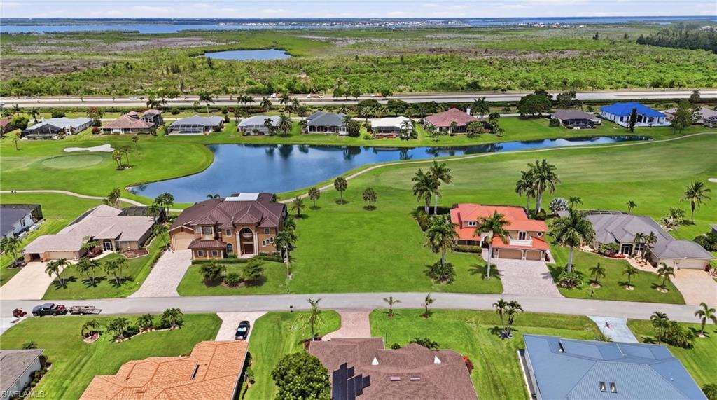 ROYAL TEE COUNTRY CLUB ESTATES - Land
