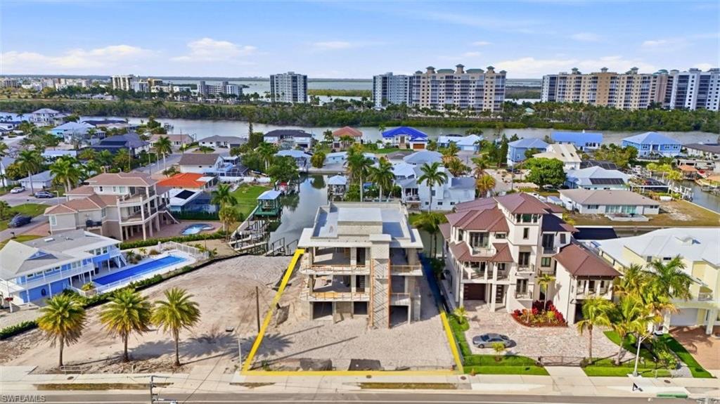 LAGUNA SHORES - Residential