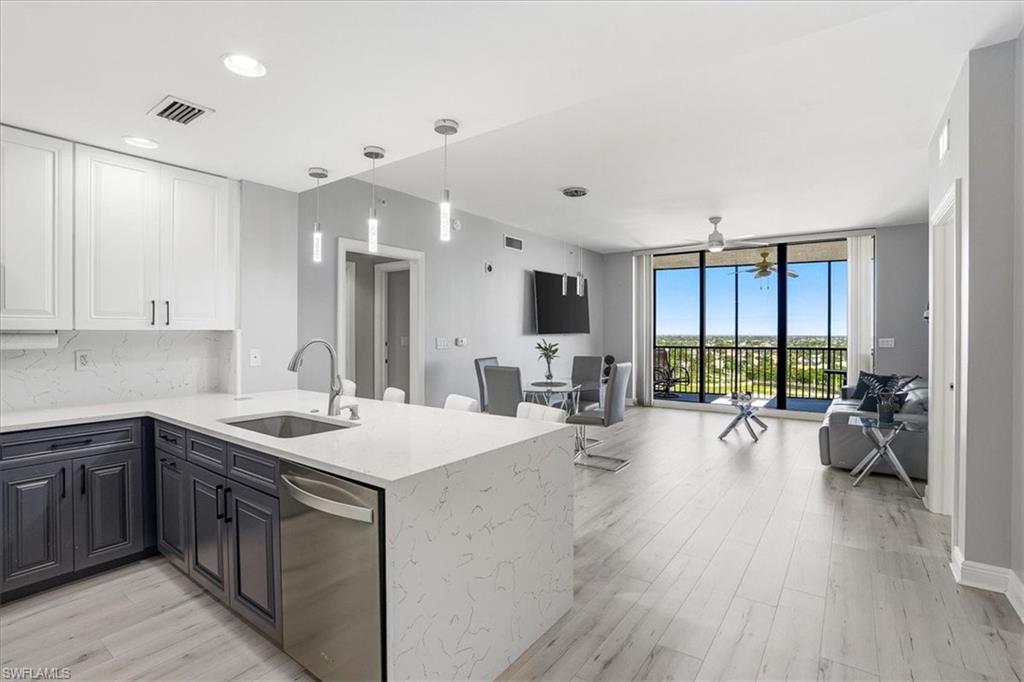CAPE HARBOUR - Residential