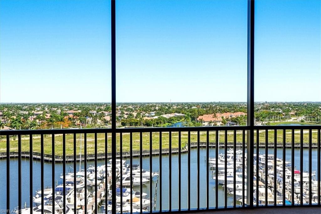 CAPE HARBOUR - Residential
