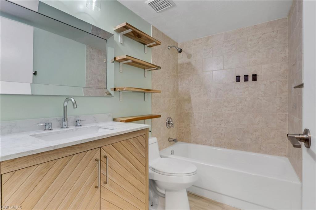 TIMBERWOOD OF NAPLES - Residential
