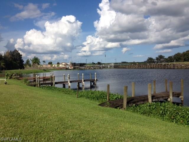 MOORE HAVEN - Residential