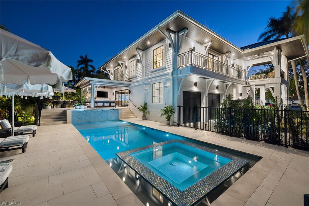 OLDE NAPLES - Residential