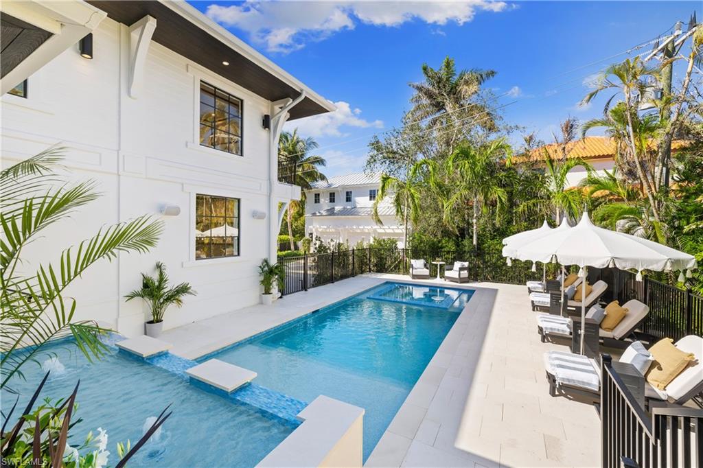 OLDE NAPLES - Residential