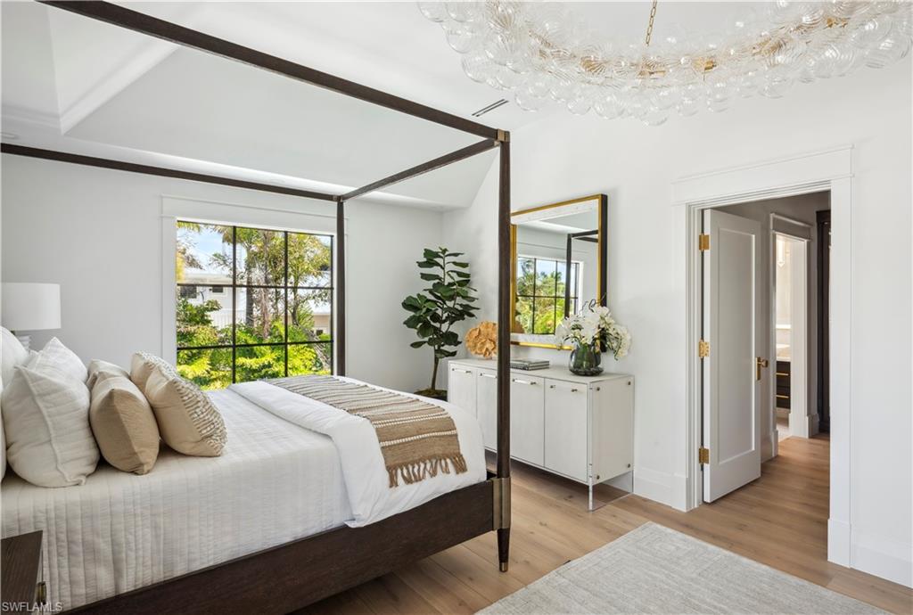 OLDE NAPLES - Residential
