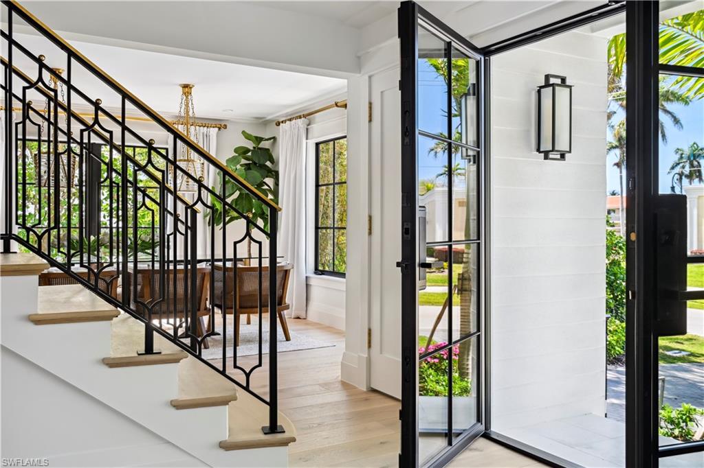 OLDE NAPLES - Residential