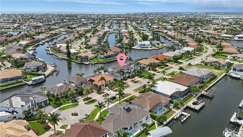 MARCO BEACH - Residential