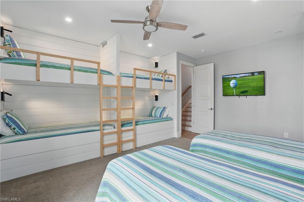 MARCO BEACH - Residential