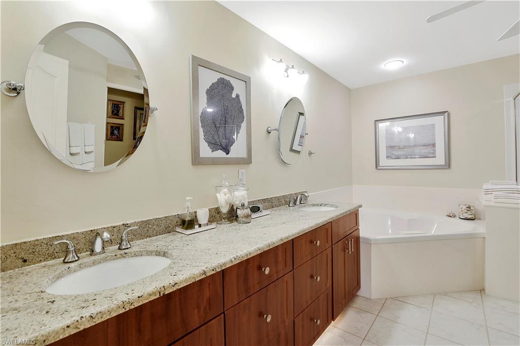 SOUTHBRIDGE - Residential