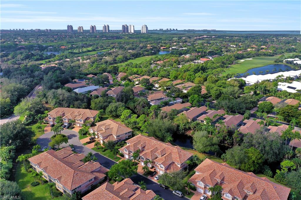SOUTHBRIDGE - Residential