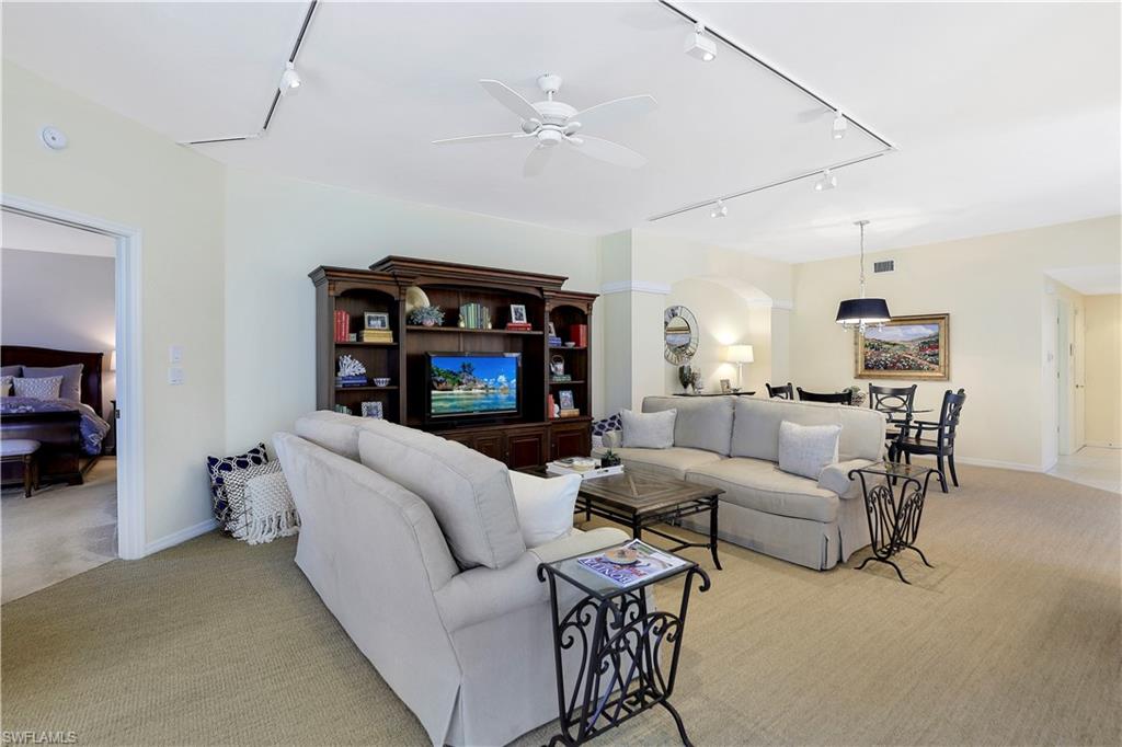 SOUTHBRIDGE - Residential