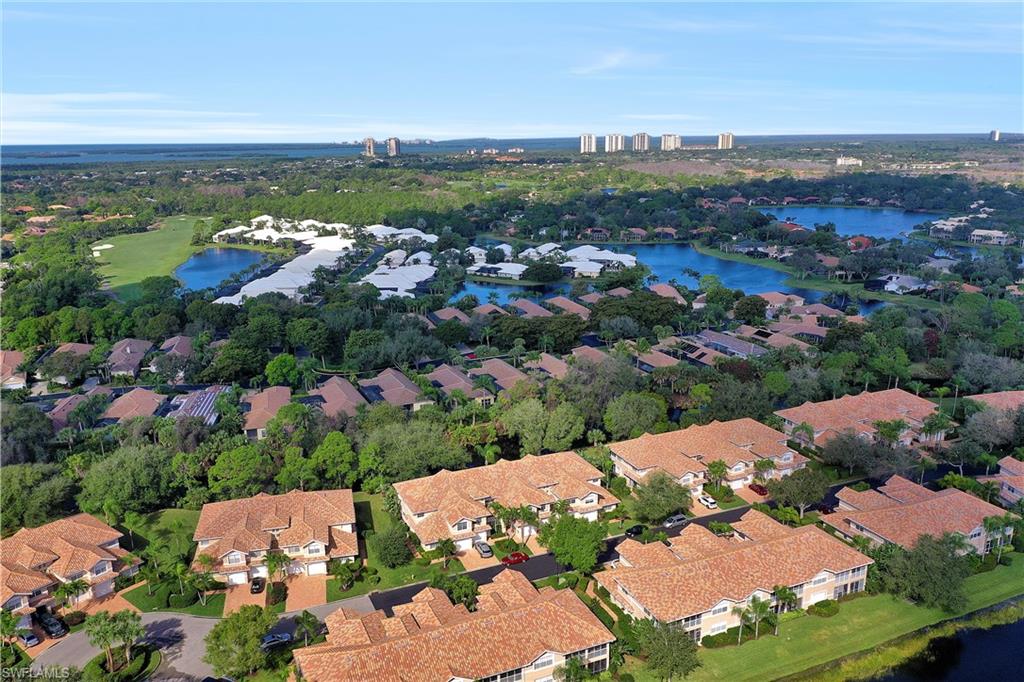 SOUTHBRIDGE - Residential