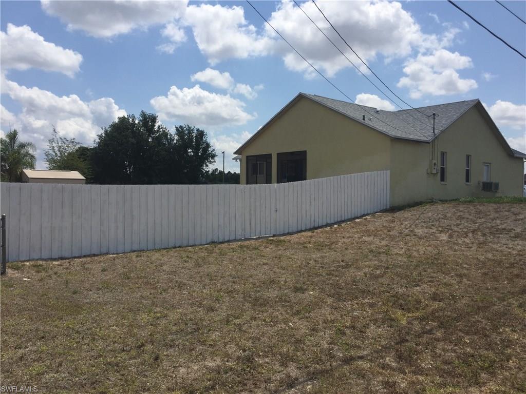 LEHIGH ACRES - Residential