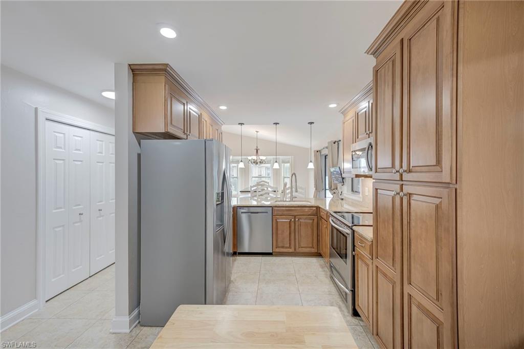 VILLAS FIVE - Residential