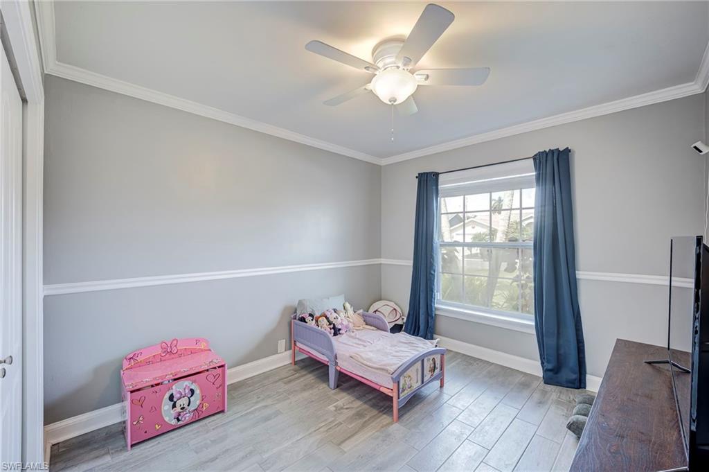 VILLAS FIVE - Residential
