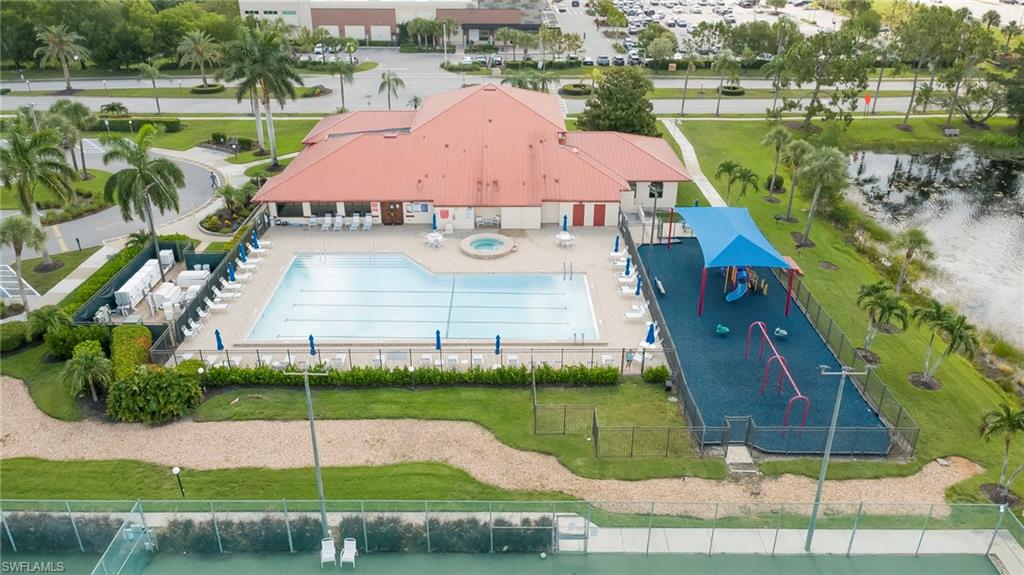 VILLAS FIVE - Residential