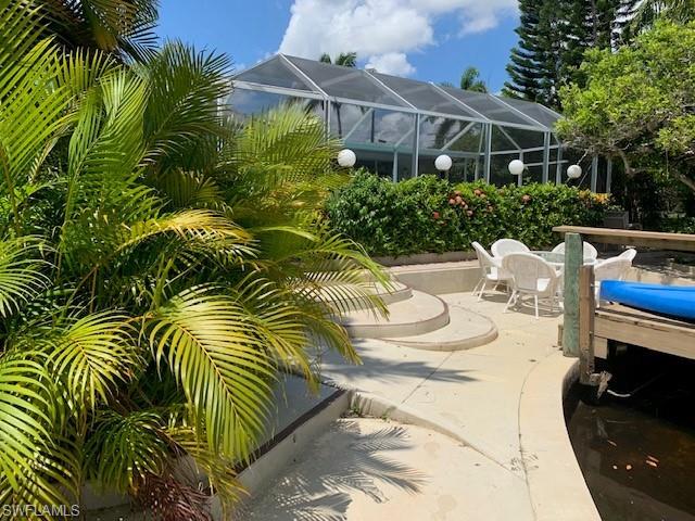 BELLE AIRE LAGOON - Residential