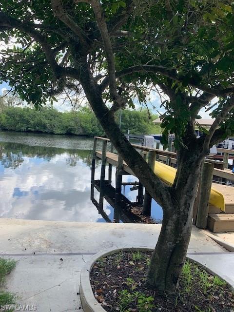 BELLE AIRE LAGOON - Residential