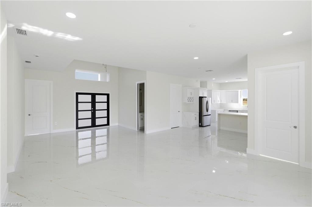 ROTONDA MEADOWS - Residential