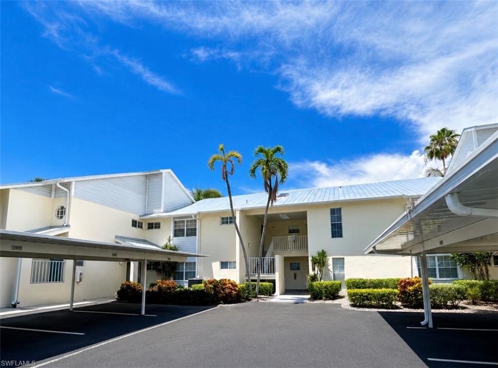 RIVERS EDGE - Residential
