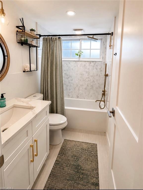 RIVERS EDGE - Residential