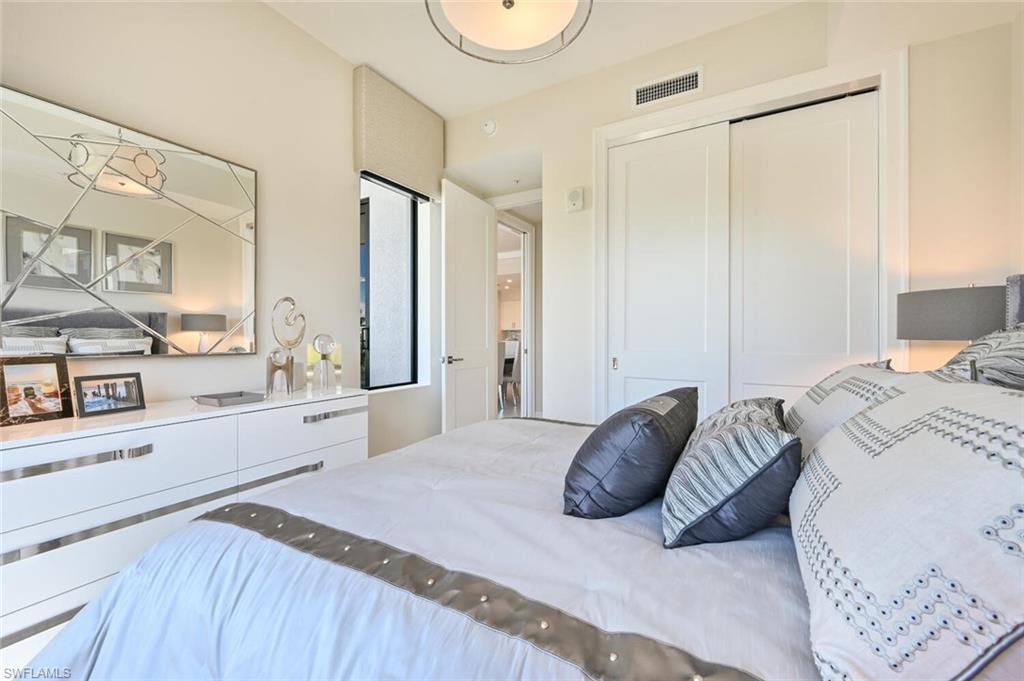 ELEVEN ELEVEN CENTRAL - Residential Lease