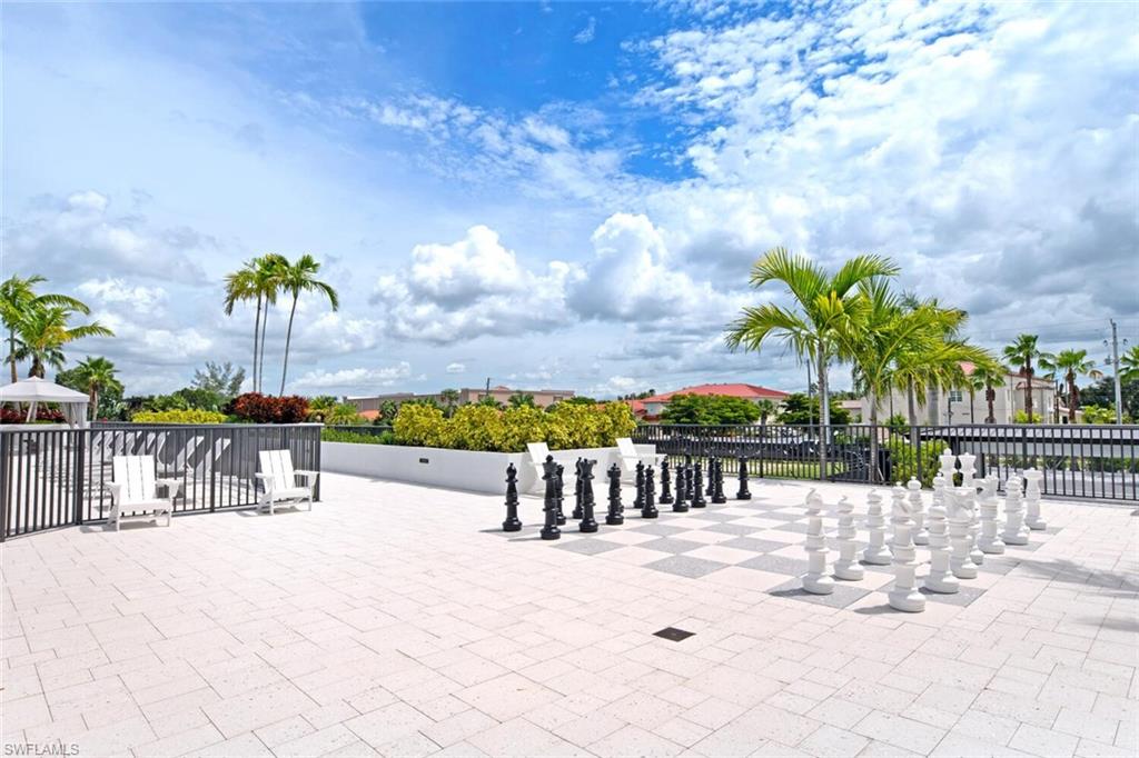 ELEVEN ELEVEN CENTRAL - Residential Lease