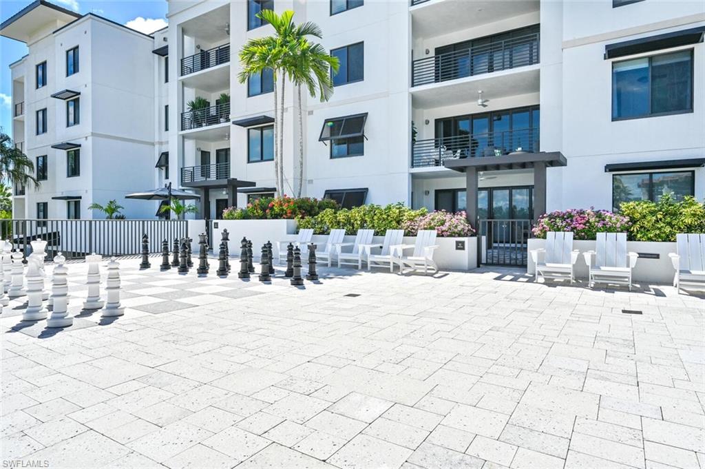 ELEVEN ELEVEN CENTRAL - Residential Lease