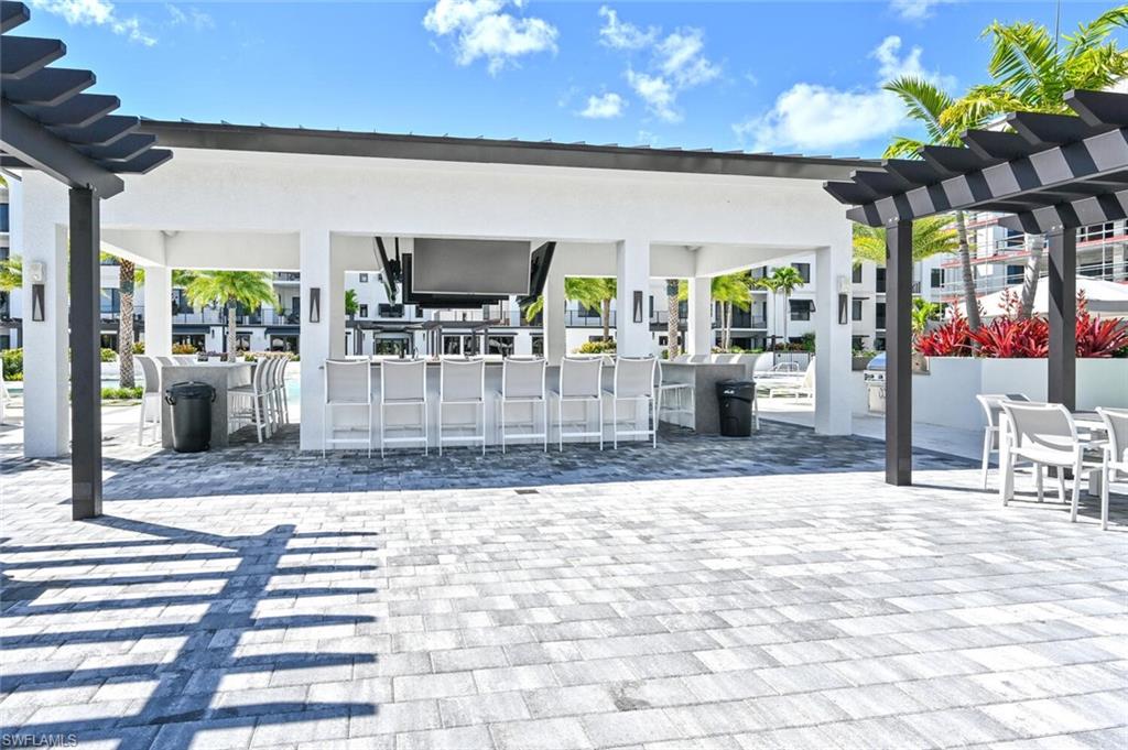ELEVEN ELEVEN CENTRAL - Residential Lease