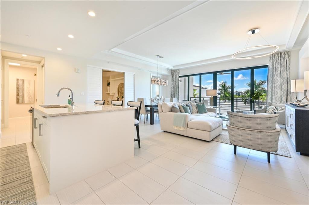 ELEVEN ELEVEN CENTRAL - Residential Lease
