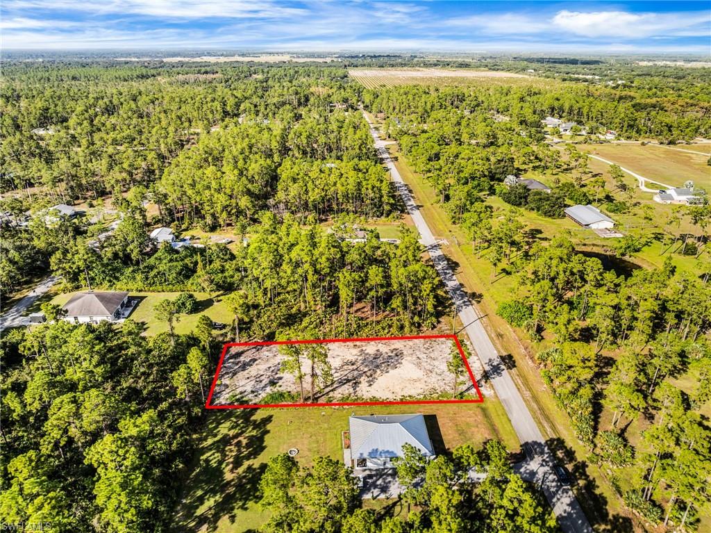 LEHIGH ACRES - Land