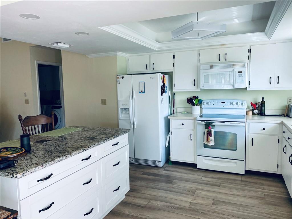 CINNAMON COVE - Residential