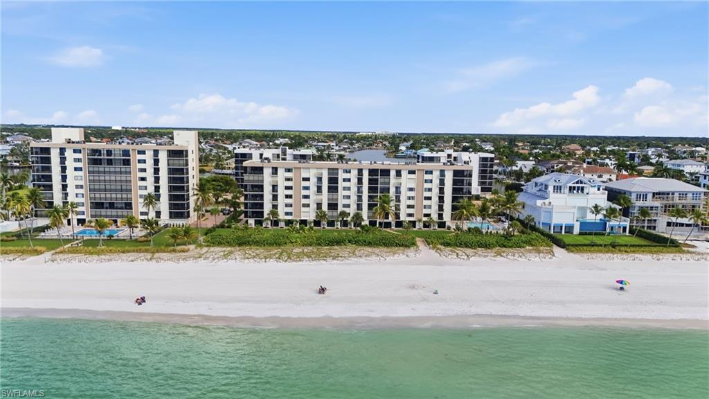 BAYSHORES - Residential Lease
