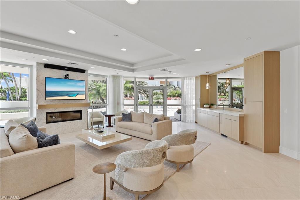 BAY SHORE PLACE - Residential