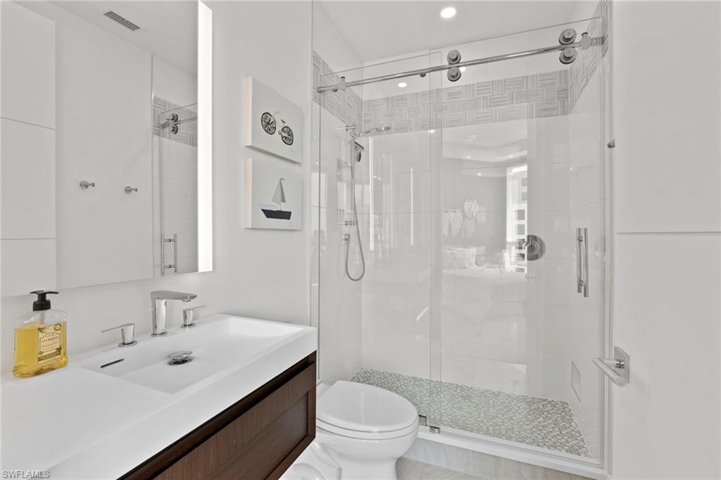 BAY SHORE PLACE - Residential