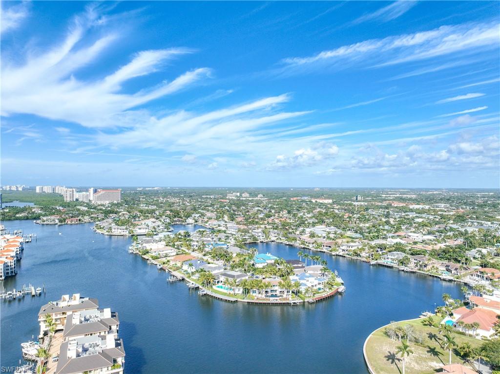 BAY SHORE PLACE - Residential